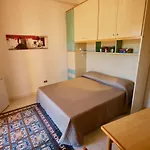 Summer Bunte Apartmanhotel