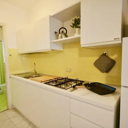 מלון דירות Summer Bunte מורתה מריה