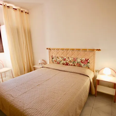 Summer Bunte 3* Murta Maria