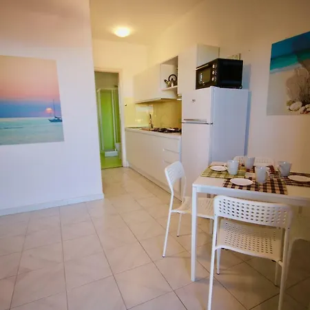 Summer Bunte Apartmanhotel