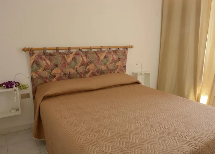 Summer Bunte Aparthotel